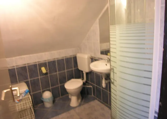 In 19426 Balatonmáriafürdő